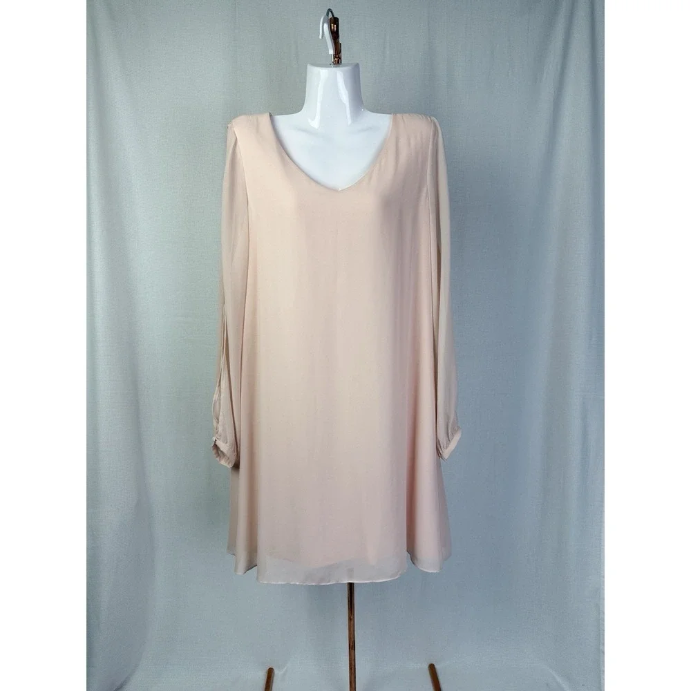 Gianni Bini Women's Blush Pink V Neck Long Sleeve‎ Shift Dress Size M
